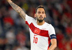 Inter'den kafaları karıştıran Hakan Çalhanoğlu yanıtı! Hakan Safi transferi duyurmuştu