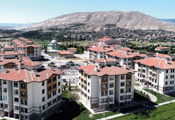 TOKİ'nin 64 ilde satacağı 20 bin konutun tam listesi! Mahalle mahalle belli oldu