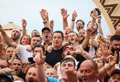 Premier Lig'e yükselen Hull City'den Antalya'da şampiyonluk kutlaması!