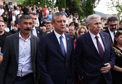Özgür Özel ve Mansur Yavaş, Ferdi Zeyrek'in mevlit programına katıldı