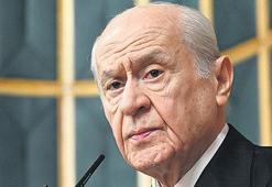 MHP lideri Devlet Bahçeli’den çağrı: Özgür Özel, ateşe körükle gitmemeli