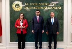 Bakan Kurum, Afyonkarahisar Büyükşehir Belediye Başkanı Köksal'ı kabul etti