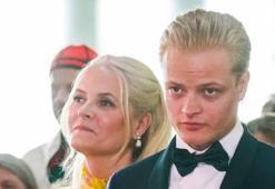 Norveç kraliyet ailesine şok! Veliaht Prensesi Mette-Marit'in oğluna tecavüzden 4 yıl hapis