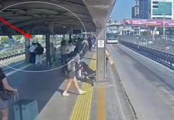 Beylikdüzü'nde metrobüste 'yan baktın' cinayeti! Yeni görüntüler ortaya çıktı
