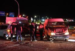 Niğde'de feci kaza! 3 aracın karıştığı zincirleme kazada 10 kişi yaralandı