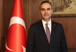 HIT-30 dünya sahnesinde! Bakan Kacır'dan Paris'te yatırım çağrısı