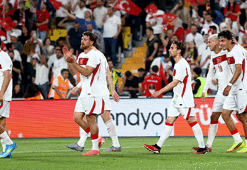 Galatasaray, milli yıldızı ikna etti! 35 milyon euroluk transfer