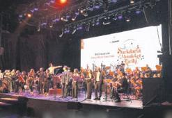 Notaların peşinde memleketin hâli