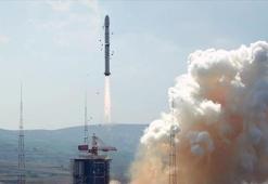 SpaceX'in Falcon 9 roketi Ay'a çarpabilir