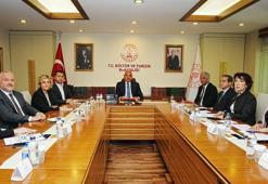 Turizm sektörünün temsilcileri Bakan Ersoy ile bir araya geldi