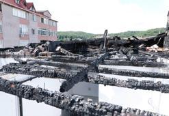 Yangın söndü ama kabus bitmedi! Çatısı olmayan 22 dairelik apartmanda 80 kişi yardım bekliyor