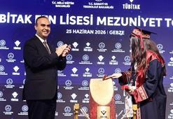 Bakan Kacır öğrencilere diplomalarını verdi: Sizler bizim umudumuzsunuz