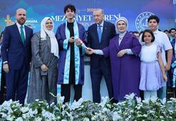 Cumhurbaşkanı Erdoğan, İTO Marmara Anadolu İmam Hatip Lisesi Mezuniyet Töreni'ne katıldı