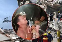 Venezuela'daki felakette mucize an! 18 günlük bebek enkazdan sağ çıkarıldı