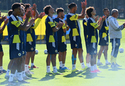 Fenerbahçe'den taraftara açık antrenman! Talisca gelişmesi