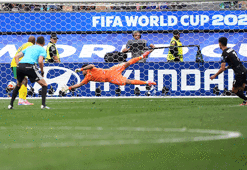 Messi rekoru eline geçirdi! İşte grupların yıldızları