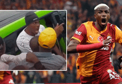 Nijerya'da Osimhen izdihamı! Küplere bindi, tepki gösterdi