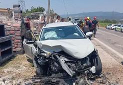 Balıkesir Erdek'te zincirleme kaza! Hastane çalışanı yaşamını yitirdi: 2 yaralı
