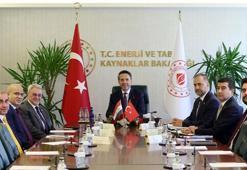 Bakan Bayraktar, Iraklı bakan yardımcılarıyla bir araya geldi