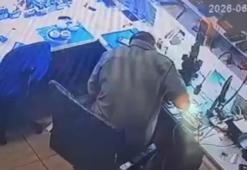 Bir anda alev topuna döndü! "Canımızı zor kurtardık"