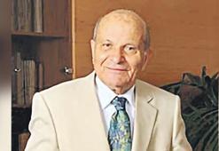 Eğitimci Fahamettin Akıngüç hayatını kaybetti