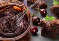 Kirazları alan mutfağa koşsun! En güzel brownie: Fırını ısıtmayın