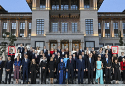 Aynı ülkeden 2 lider NATO Zirvesi'nde! Ankara'ya gelebilmek için dava açtı: Aile fotoğrafında dikkat çeken detay