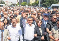 Yeni parti için kritik günler
