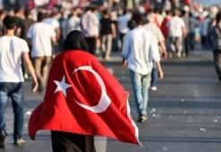 15 TEMMUZ DEMOKRASİ VE MİLLİ BİRLİK GÜNÜ RESMİ TATİL Mİ? 15 Temmuz 2026 hangi güne denk geliyor, kaç gün tatil?