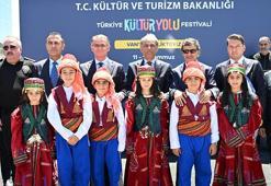 Van'da 9 gün sürecek kültür, sanat ve lezzet şöleni başladı