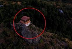 Ünlü filmin çekildiği meşhur ev satılığa çıktı! İlçenin sembolü oldu