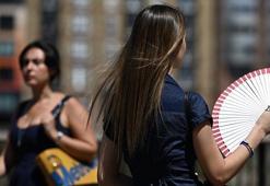 Sıcak hava dalgası Türkiye'ye ilerliyor: Tarih verildi! Güneş radyasyonu, aşırı meteorolojik olaylar...