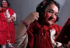 'Kırmızılı kadın' Sultan hayatını kaybetti