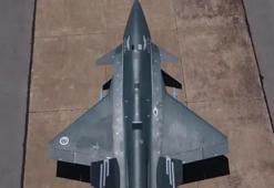 Bayraktar KIZILELMA'dan JET-230 ile bir ilk! Süpersonik füze ile vurdu