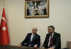 İçişleri Bakanı Çiftçi, eski TBMM Başkanı Kahraman ile bir araya geldi