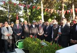 15 Temmuz'un Kahramanı Ömer Halisdemir kabri başında anıldı