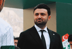 Bursaspor'da hedef Süper Lig! Başkan Enes Çelik'ten şampiyonluk sözleri