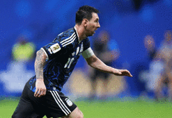 Messi'yi kimse durduramıyor! Yarı finalde yıldızlaştı