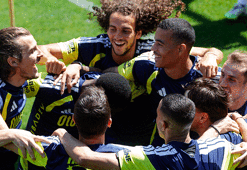 Fenerbahçe'nin yeni transferi Mason Greenwood ilk antrenmanına çıktı