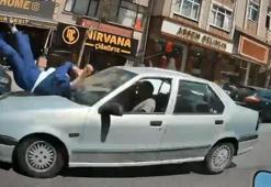 Karşıya geçmek isteyen kadına otomobil çarptı!