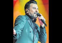 30’uncu yılının ilk konserini verdi