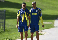 Fenerbahçe'de Oğuz Aydın için Süper Lig devleri devrede! İsmail Kartal kararını verdi