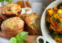 Bu sefer börek için değil! Kekin içine küp küp patates doğrayın: Yiyen vazgeçemiyor