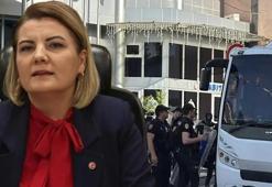 Son dakika... İzmit Belediye Başkanı Fatma Kaplan Hürriyet dahil 20 şüpheli tutuklandı