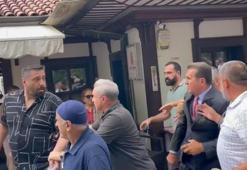 Özgür Özel'in cuma namazı çıkışında arbede! YENİ Parti'li vekilden vatandaşa tekme