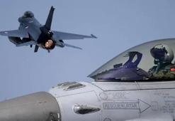 Türk F-16'ları Baltık semalarında görevde! 7/24 alarm nöbeti başladı