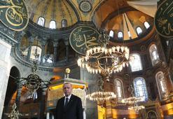 O eser gönülleri ‘mühür’ledi! Ayasofya yankısı