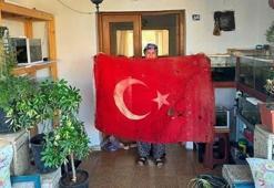 Kıbrıs Barış Harekatı'nın izlerini taşıyan Türk bayrağının yaraları sarılacak