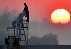 Petrol fiyatları yüzde 4'ten fazla geriledi