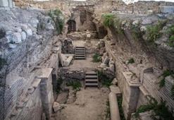 26 yıllık kazının büyük ödülü! Kuşadası'ndaki 8 bin yıllık sır UNESCO listesine girdi